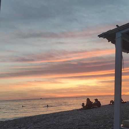 Glamping Rooms At The Sea Turtle Dhermi Exterior photo