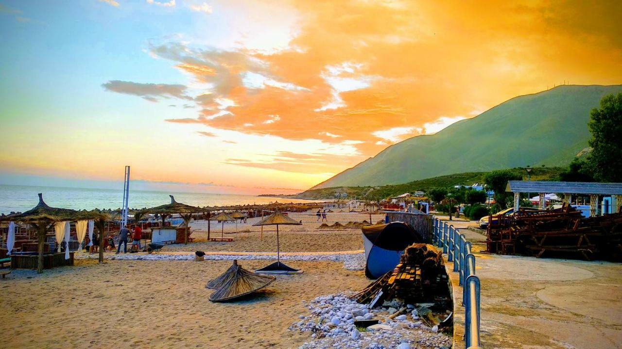 Glamping Rooms At The Sea Turtle Dhermi Exterior photo